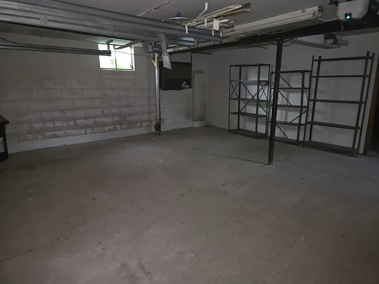 1125 S Long Lake Blvd — Photo 37