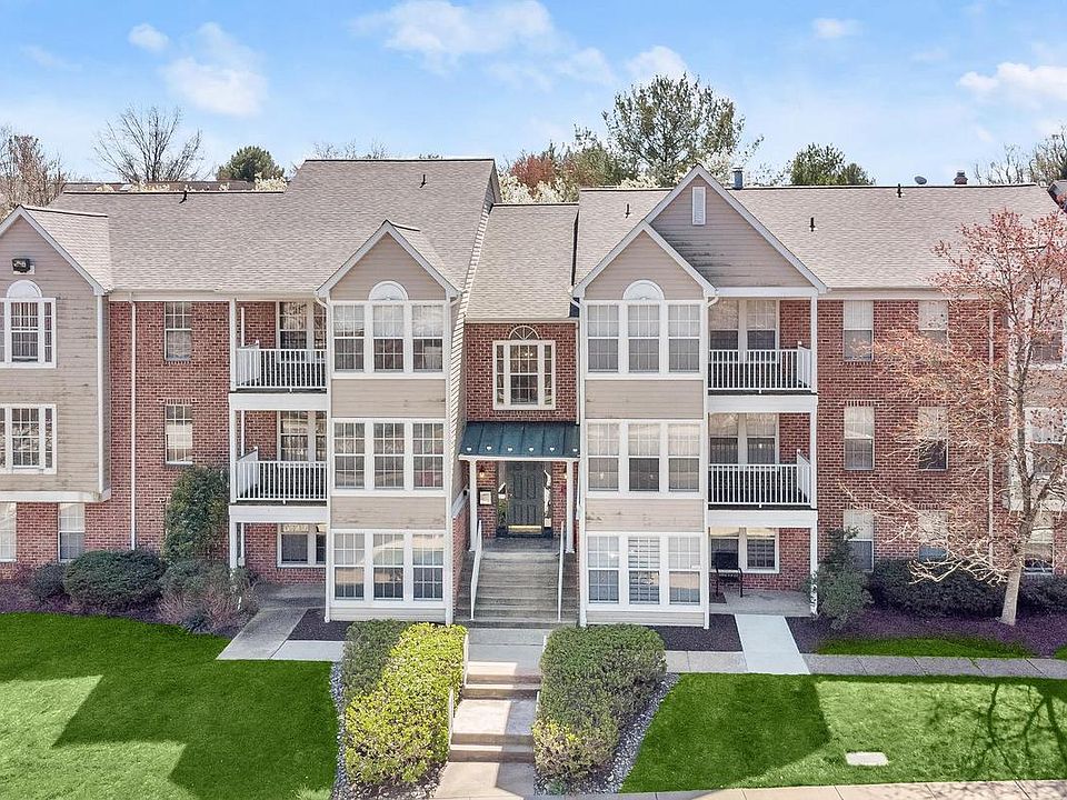 1st image of 3233 Katewood Ct #2