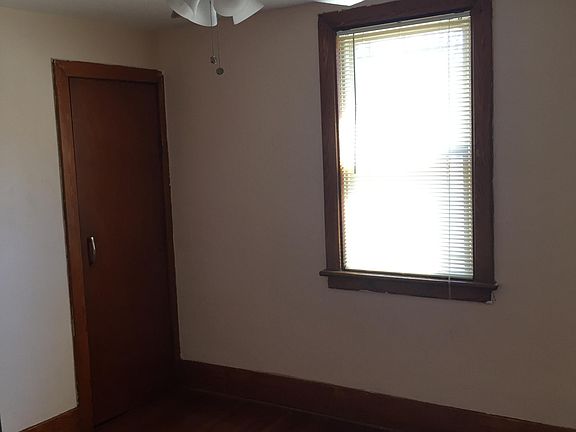 5th image of 173 Fargo Ave #3