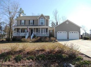 156 Rocky Point Ct, Fuquay Varina, NC 27526