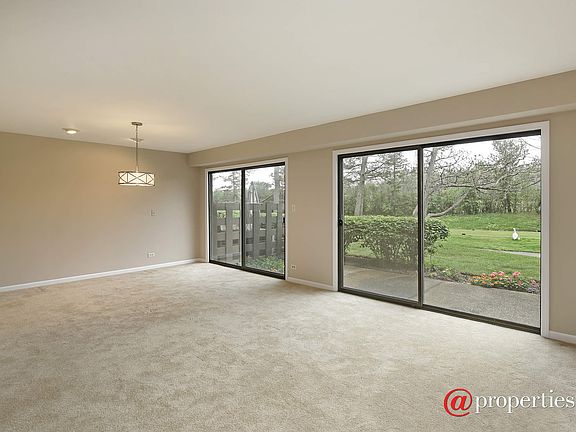 5th image of 1860 Mission Hills Ln