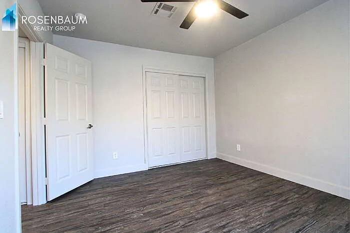 550 W 9th St #1 — Photo 12