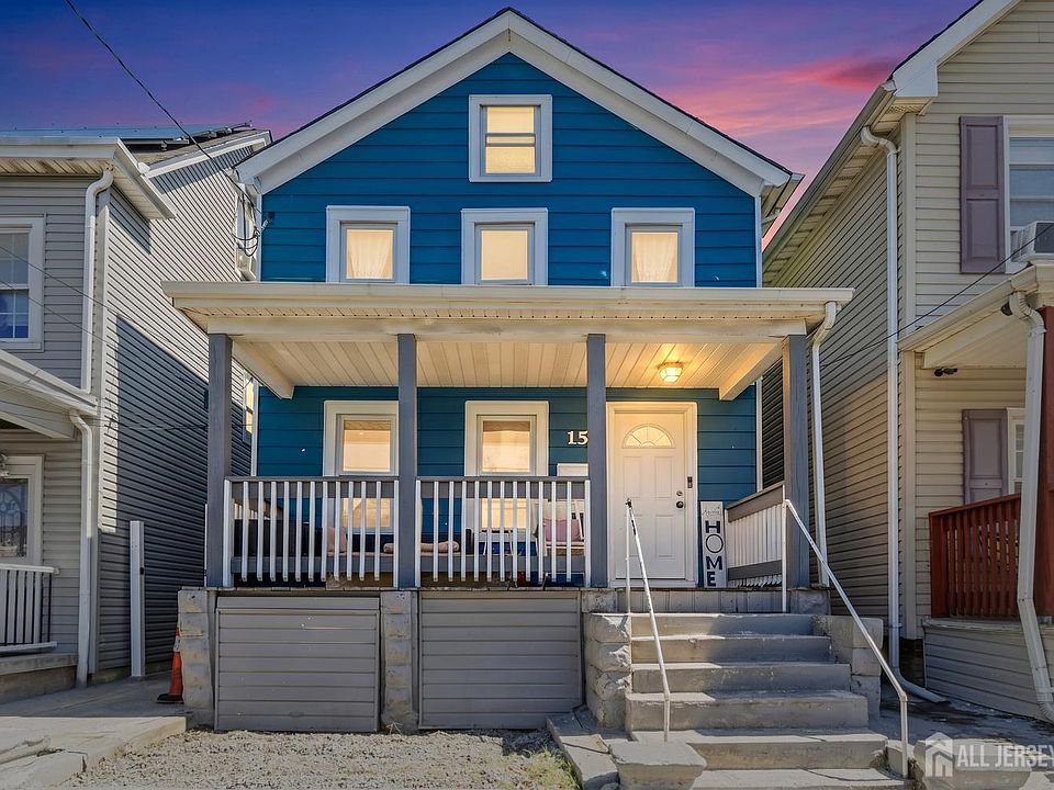 1st image of 158 Gordon St