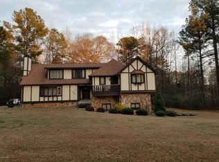 1008 Sandtrap Ln, Macon, GA 31220