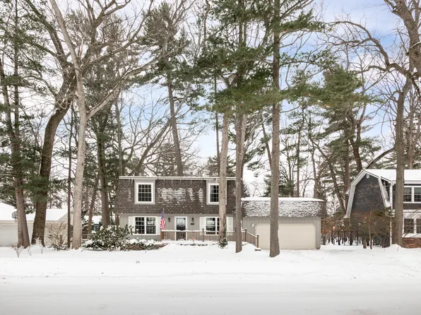 1704 Comanche St, Traverse City, MI 49686