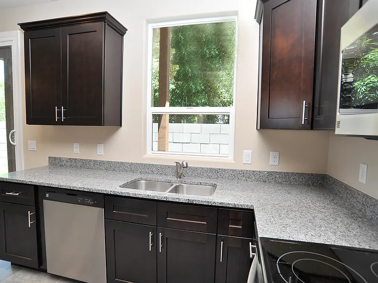 1218 E Blacklidge Dr #1101 — Photo 23