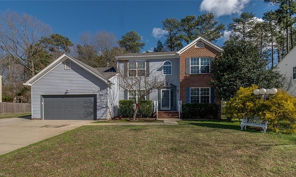 1st image of 109 Hedgerow Ln