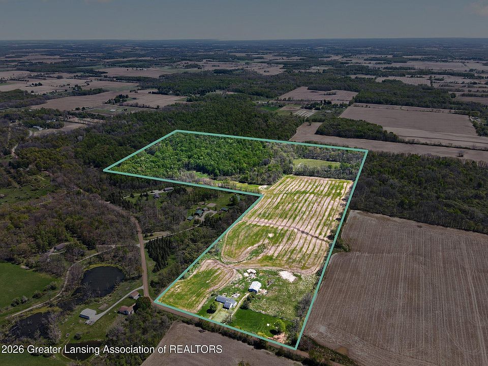1st image of 3565 S Lacey Lake Rd