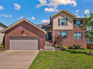 2115 W Richwood Rd, Ozark, MO 65721