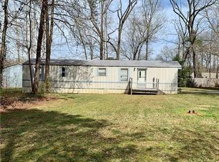 203 Candy Ln, Lexington, NC 27295