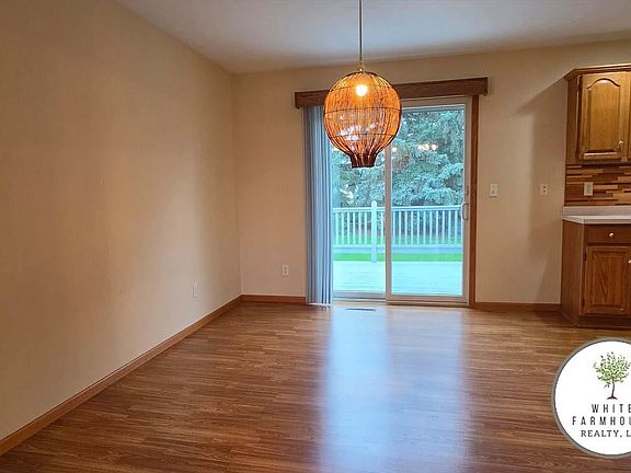 5th image of 1005 Aspen St