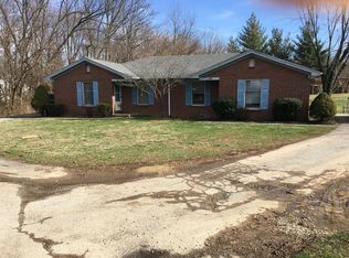 208 W End Dr, Lawrenceburg, KY 40342