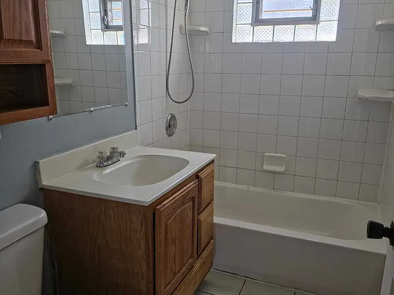 9154 Ridgeland Ave — Photo 10