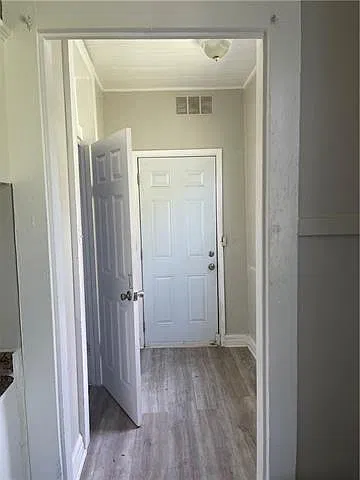 1810 Touro St — Photo 13