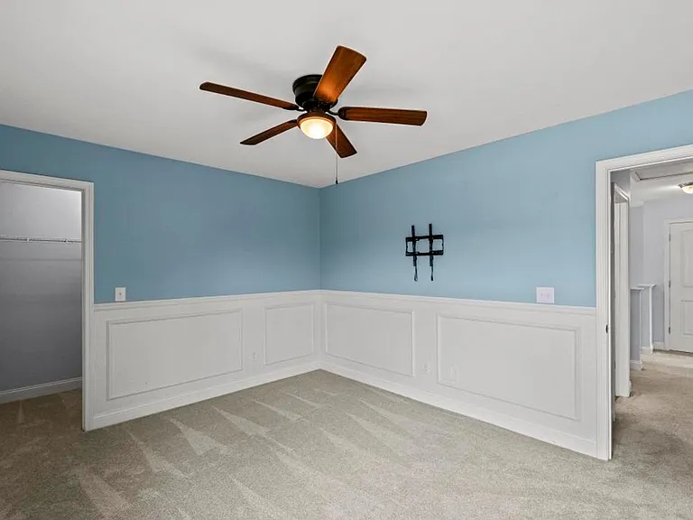 131 Mittams Point Dr — Photo 21