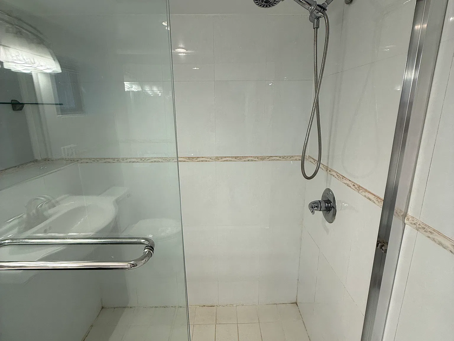 1 bed, 1.5 bath, 550 sqft, $1,500 — Photo 1