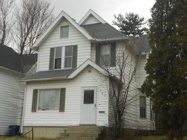 1st image of 104 Vennum Ave #P