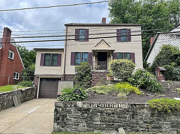 5616 Rodgers St, Pittsburgh, PA 15207