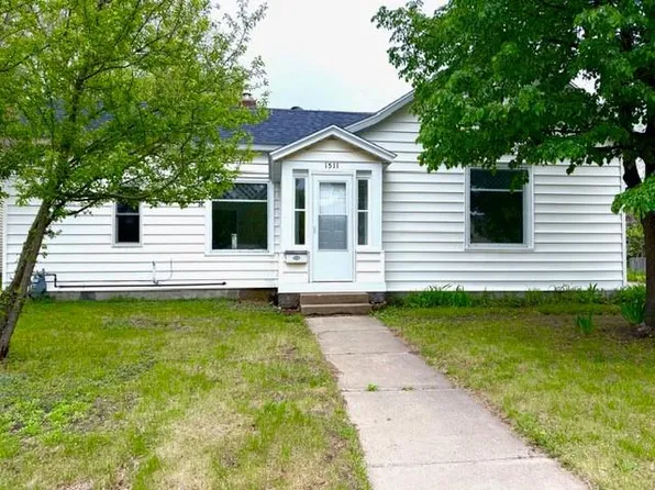 1511 Lynn Avenue, Altoona, WI 54720