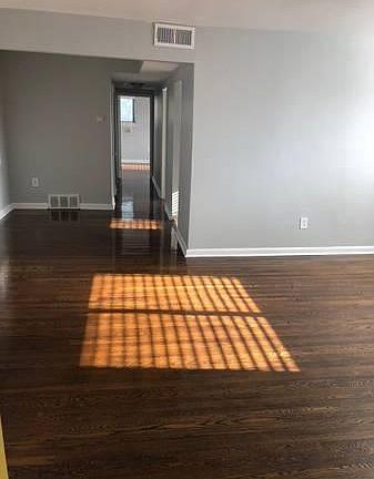 3rd image of 331 E Mount Airy Ave APT C3