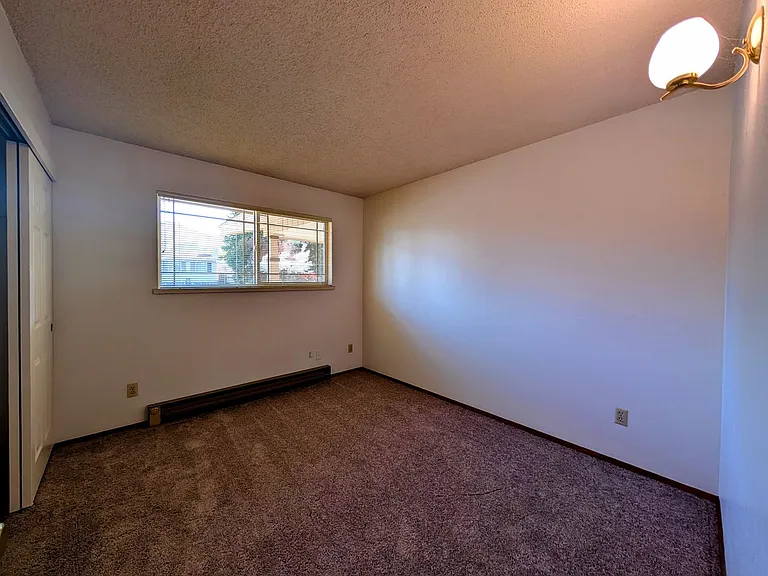 1616 Jefferson St — Photo 21