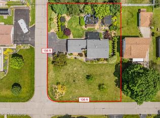 9110 Corinne St, Plymouth, MI 48170