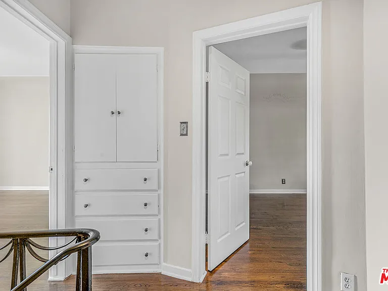 6053 Scenic Ave — Photo 24