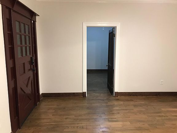 Front Bedroom Entry