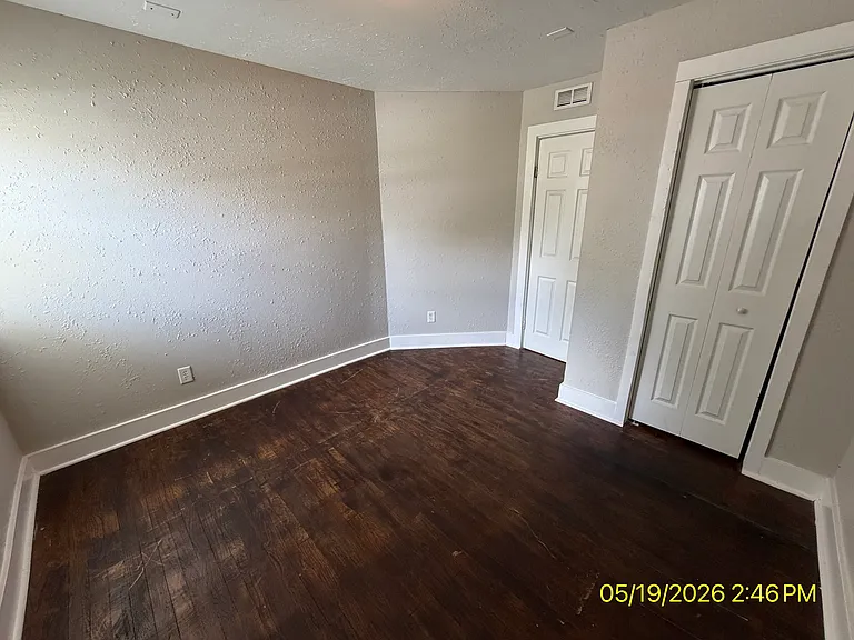 1423 Halford St — Photo 4