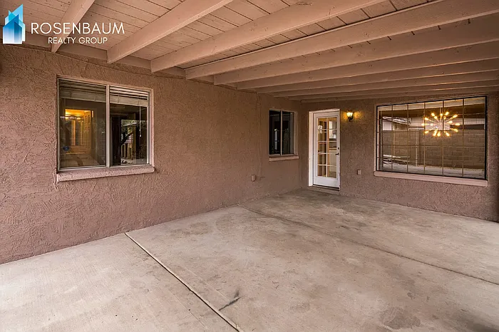 1508 W Capri Ave — Photo 5