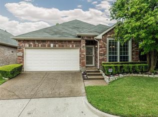 809 Bridle Dr, Euless, TX 76039
