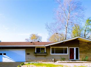 1602 Rocky Ford Rd, Columbus, IN 47203