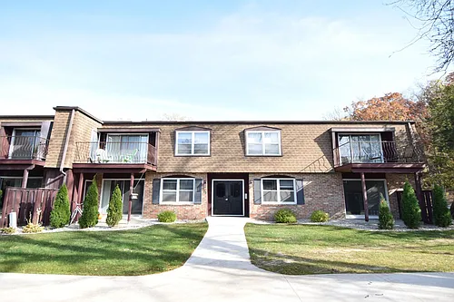 Woodland Reserve Apartments Photo 1