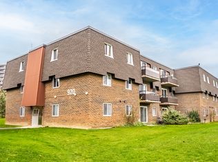 910-922 Wonderland Road South, London, ON N6K 2V8