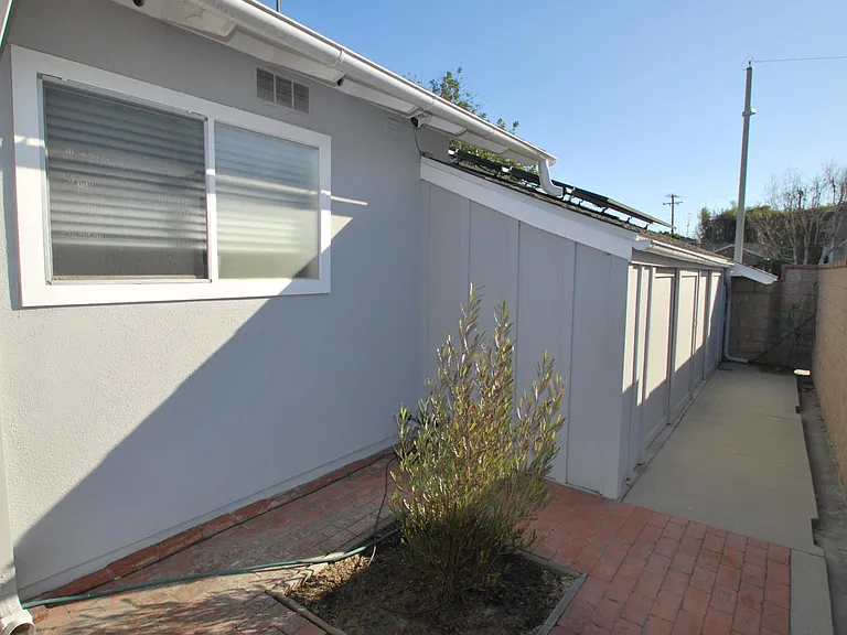 3001 Coleridge Dr — Photo 22