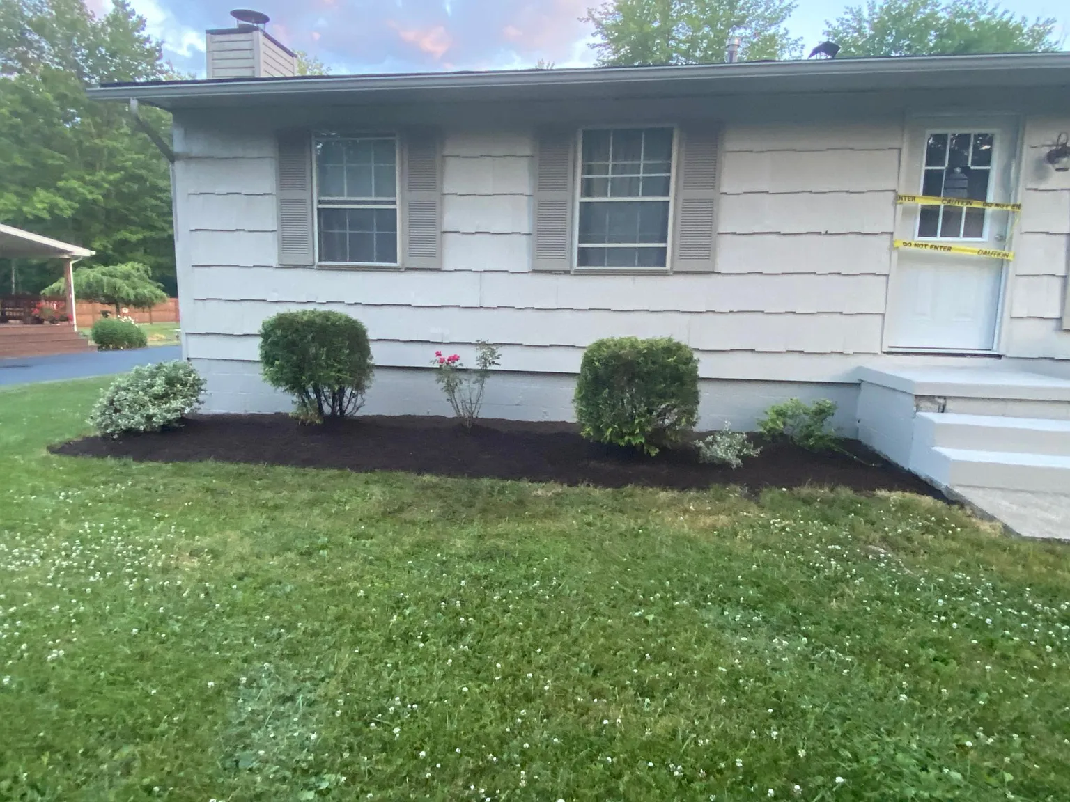 1062 Prince Dr — Photo 3