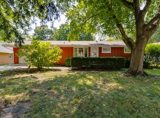 140 Eastview Dr, Normal, IL 61761