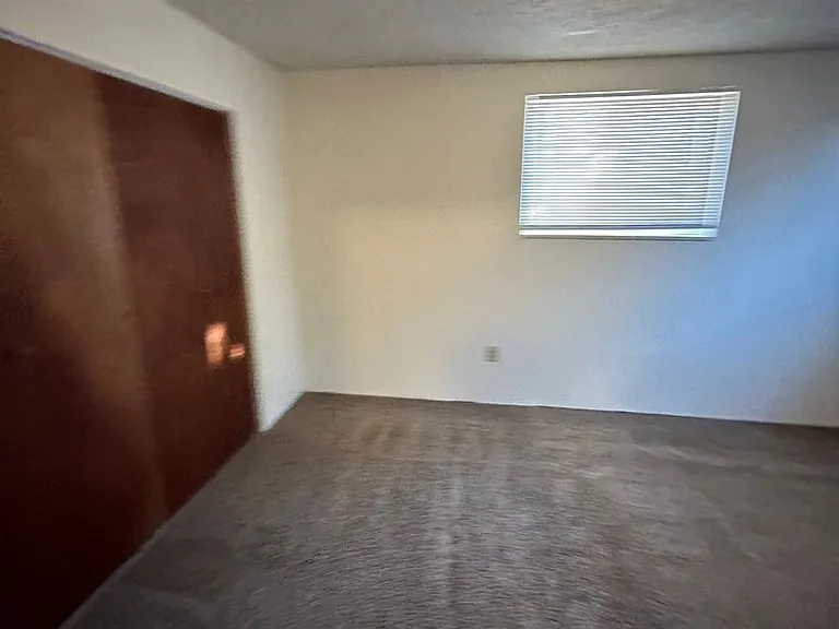 BR2215 — Photo 19