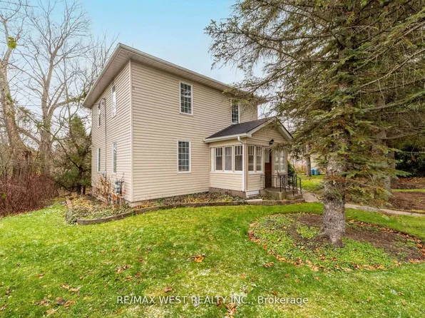 4 Coryell St, Scugog, ON L0C 1G0