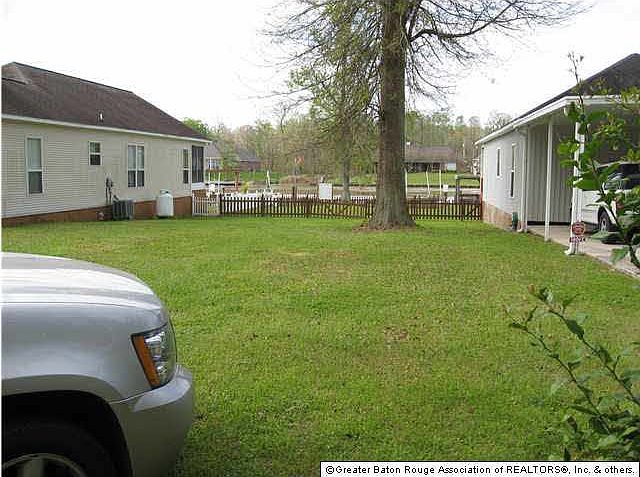 2nd image of 7 Bayou Pierre Dr
