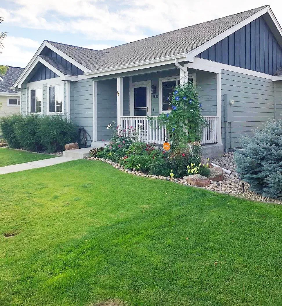 4 bed, 2111 sqft, $3,200 — Photo 1