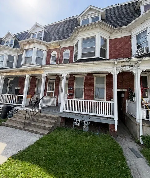 448 E Prospect St #2 — Photo 1