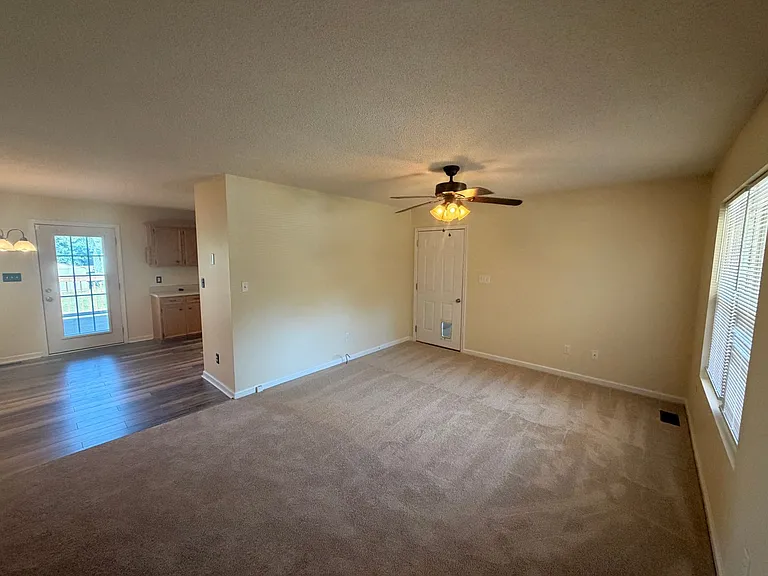 2188 Samanthas Wells Rd — Photo 5