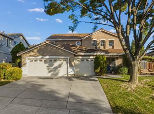 1049 Woodcrest Court, Vacaville, CA 95688