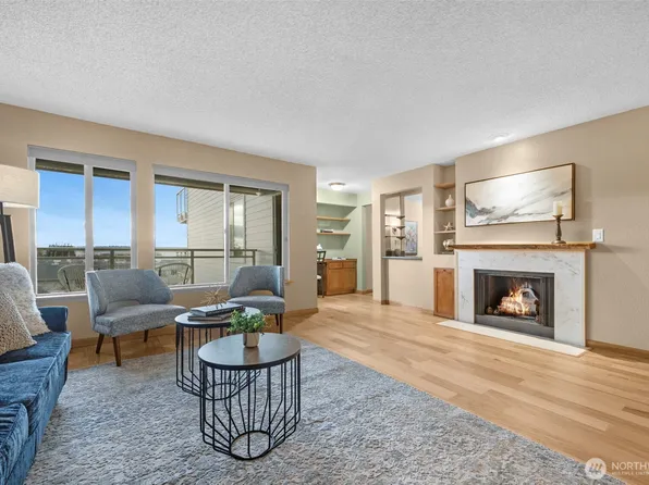 200 James Street #307, Edmonds, WA 98020