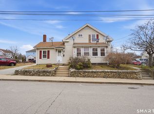 9-11 Battey Street, Putnam, CT 06260