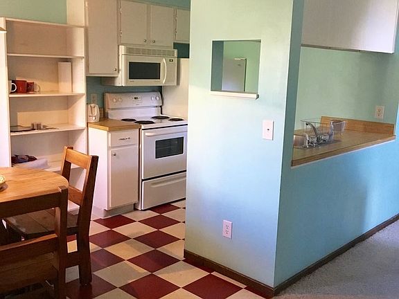 5th image of 1119 Reservoir St APT C