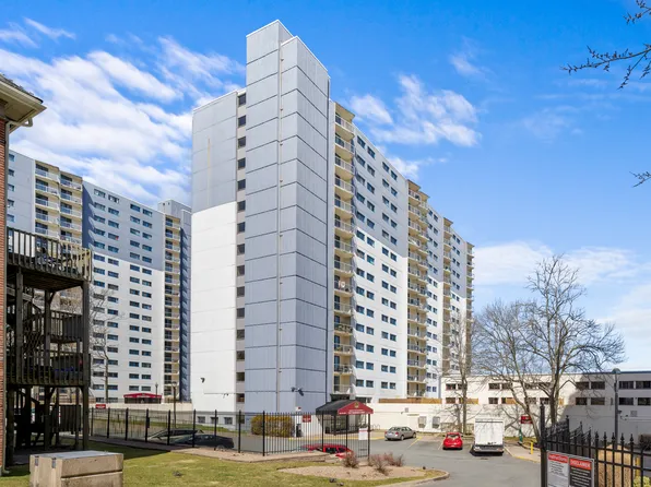 2334 Longard Plz, Halifax, NS