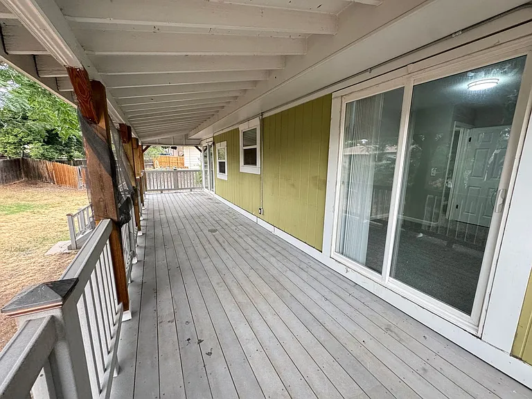 15532 E Gunnison Pl — Photo 8