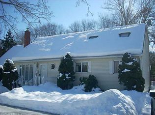 4 Regan Rd, Vernon, CT 06066